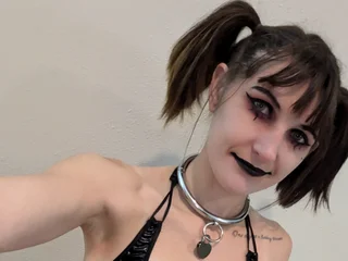 Scarlettshines