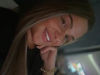 SelenaStark Porn Show