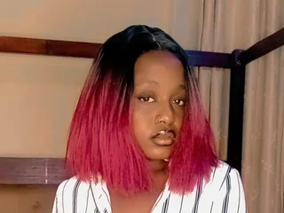 Sexxieqkuin webcam profile - Kenyan