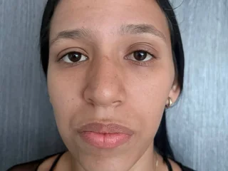 streamate sharlotoee webcam profile pic via onaircams.com