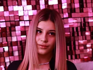 Sierra_Russo webcam profile - Romanian