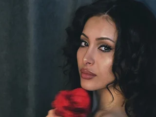 SophiaLou webcam livesex profile in woman cams