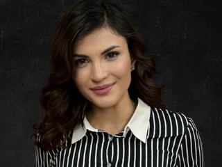 sophienovax from jerkmate