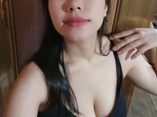 livestrip-joy.com surribee livesex profile in ile-de-france cams