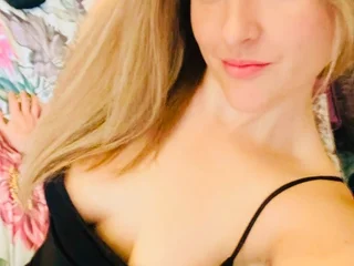 SweetSiennaxXx live cam