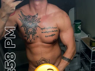 swolecole from jerkmate