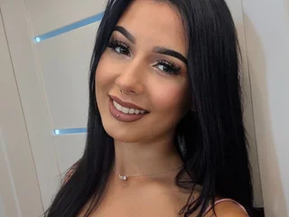 TaliaWinsome streamate