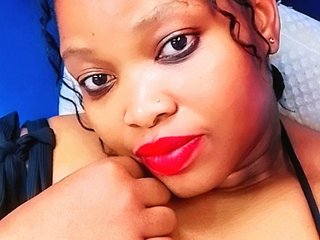 TastyboobiesXX webcam