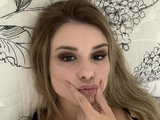 TatiMuller2025