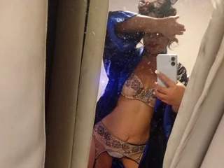 TeeBangg Live Cam