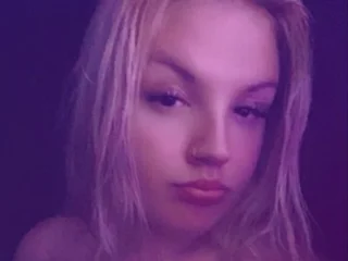 TheBigBlondeQueen