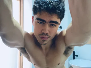 ThiagoCardona live cam