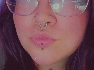 UrFaveLadyLiz