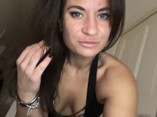 ValeryPlease webcam profile - German