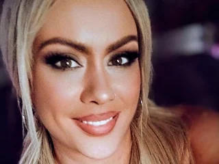 cheapadultsexcams.com wendiddy84 livesex profile in you-can-found-me-on-the-moon cams