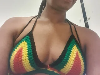Wetlips33