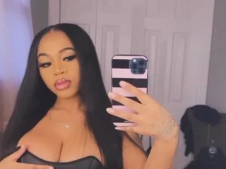 Wifeysplayhouse