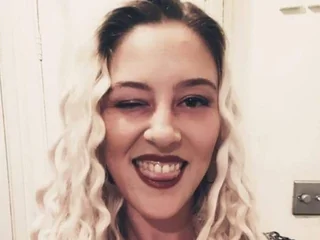 livesex.fan xmazex livesex profile in u-k cams