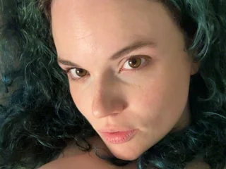 XXXClairesxxx webcam livesex profile in dyed-hair cams