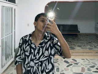 Cam boy YEIANDCHANNEL