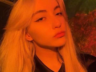 streamate yukikim18 webcam profile pic via watchgirlcam.com