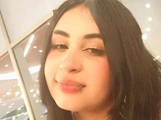 ZayraGlow