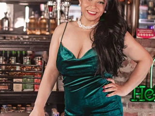 AdelinneMoretti profile picture