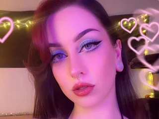 AiviePink profile picture