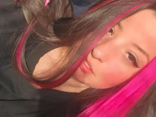 AlexAria profile picture
