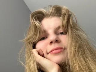AlissMil profile picture