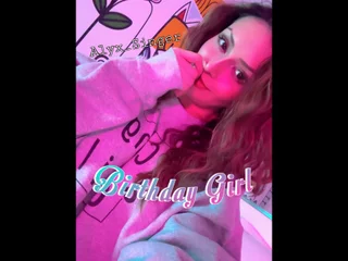 Alyx_Singer profile picture