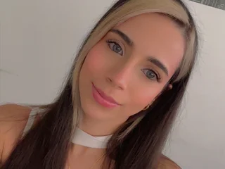 AndreaDuquee profile picture