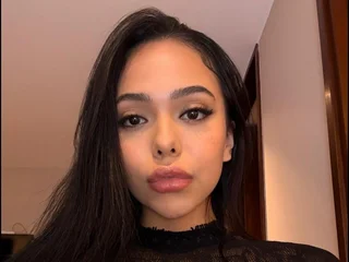 Angeline_Thomas Live Cam