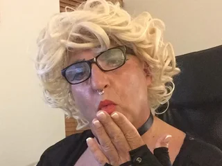 AnnieGurl profile picture