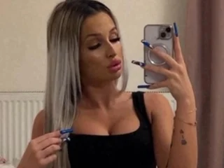 arianaxox
