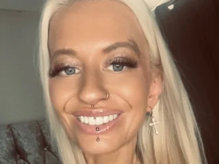 BabeBeth40 profile picture