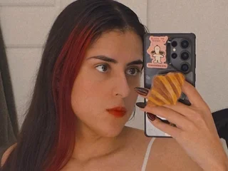 myliveeroticcams.com beadela livesex profile in gulf-of-riga cams