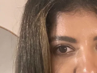 pornsexycams.com bigbootybabe888 livesex profile in en-un-lugar-feliz cams