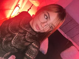 biianca_18 from jerkmate