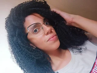 brunettegirlXO