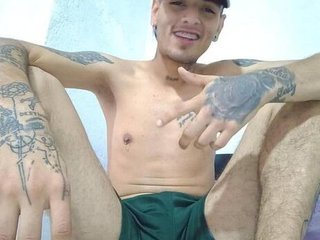 Bryannth - Streamate Teen Piercing Tattoo Boy 