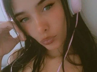 CamiCamii24 profile picture