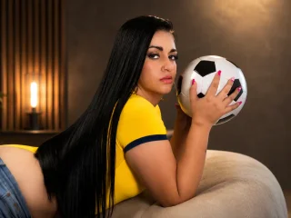 CarlaJones19 profile picture