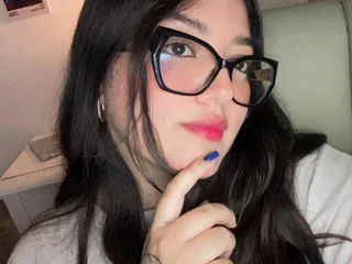 CestLou profile picture