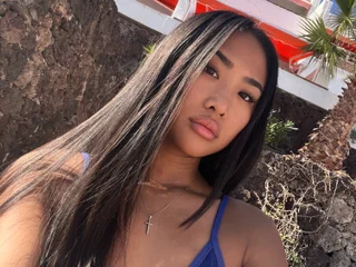 elivecams.com cherryvelvet24 livesex profile in in-your-heart-xxx cams