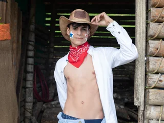 Danni_MC profile picture