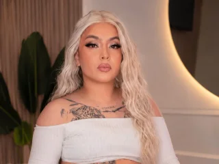 dannia13