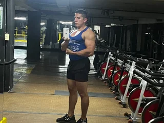Derekfrostt profile picture