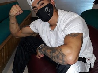 Derrick_pierce29 - Streamate Piercing Tattoo Young Boy 