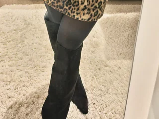 ebony_richards_x